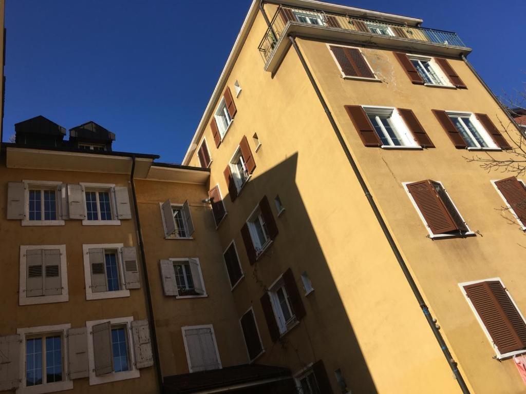 Parking Voiture & Appartement 2Pcs Lausanne Centre Exterior photo